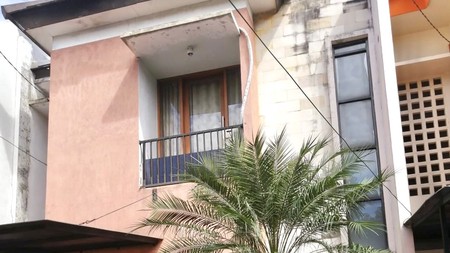 DIJUAL! RUMAH SIAP HUNI LETAK STRATEGIS DI TEN TOWNHOUSE BINTARO