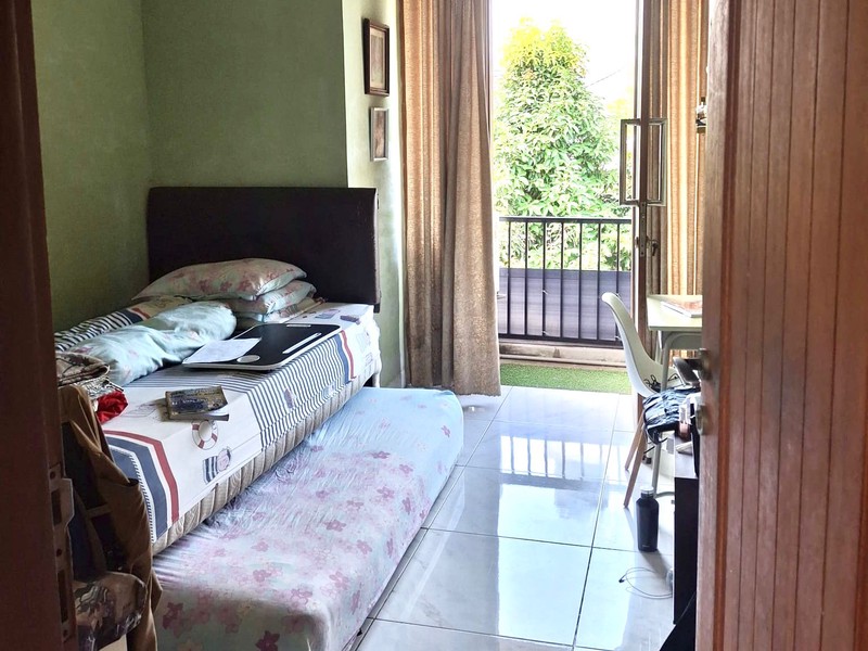 DIJUAL! RUMAH SIAP HUNI LETAK STRATEGIS DI TEN TOWNHOUSE BINTARO