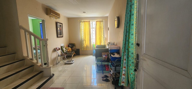 DIjual Townhouse di Taman Paris 2 Lippo Karawaci - Tangerang