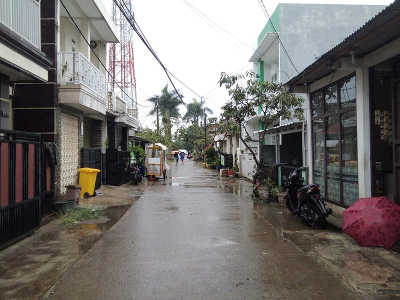 Rumah 3 lantai di kawasan Cinunuk Cileunyi