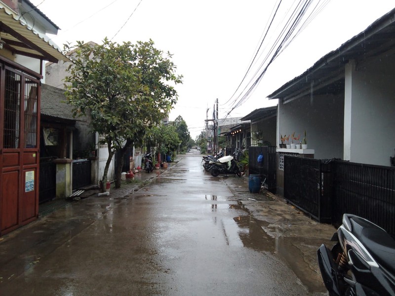 Rumah 3 lantai di kawasan Cinunuk Cileunyi