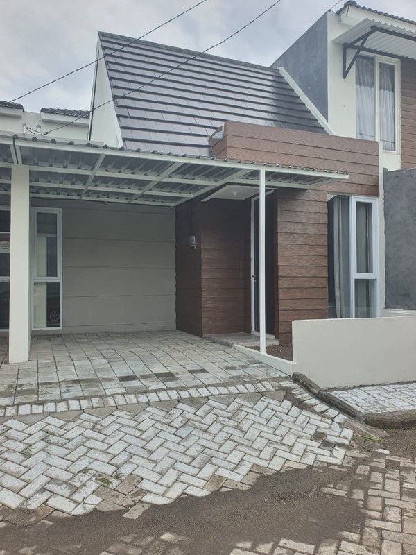 Perumahan Jade Ville Siap Huni