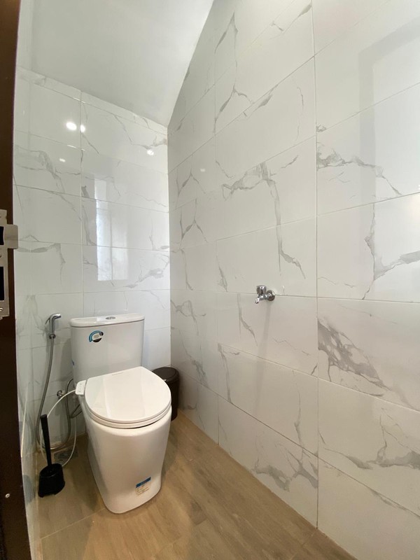 Rumah 2 Lantai Siap Huni dengan Hunian Nyaman dan Asri @Graha Raya