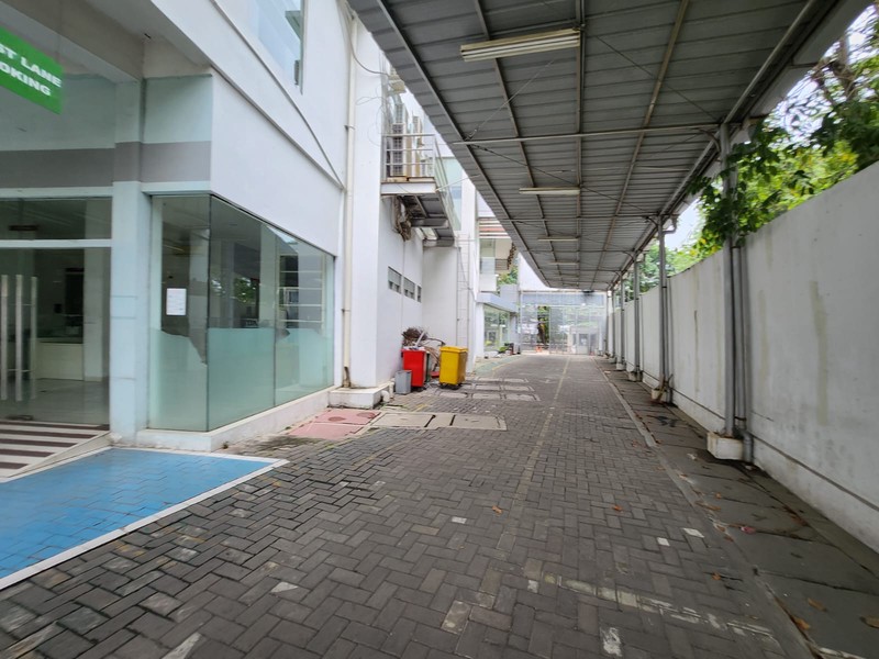 Gedung Ex Showroom di Sunter