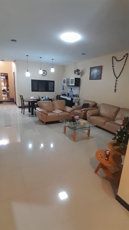 Rumah 2 Lantai Siap Huni di Taman Kopo Indah Bandung