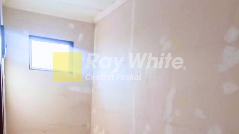 Ruko 3,5 Lantai di Taman Kopo Indah Bandung