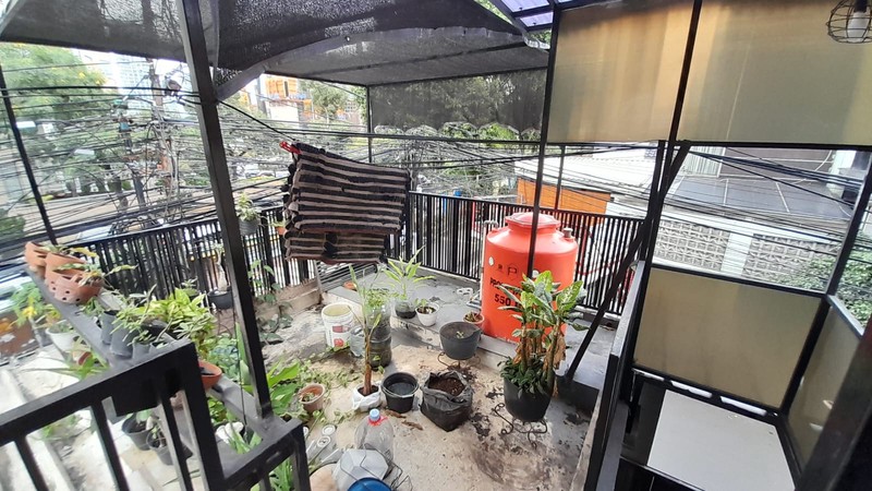 Rumah 2 Lantai Lokasi Menteng Atas Selatan - Setiabudi Jaksel