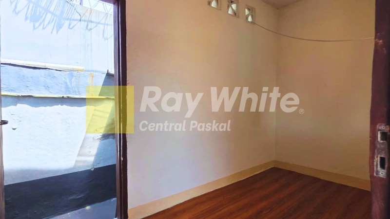 Rumah Tinggal Terawat di Tengah Kota Bandung