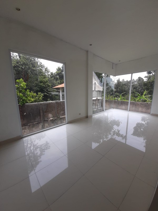 Rumah Bagus, Asri dan Nyaman, di Bogor