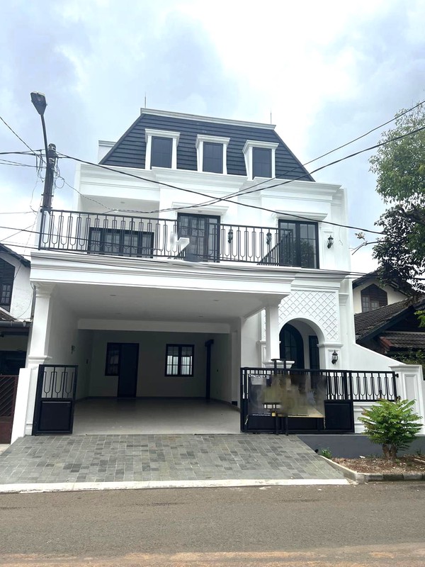 Rumah 2 Lantai Siap Huni dengan Hunian Nyaman dan Asri @Bintaro Sektor 3