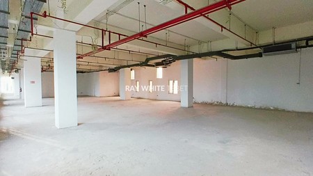 Disewakan Ruang Usaha & Kantor di Sarana Square - Retail & Office Available