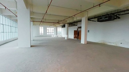 Disewakan Ruang Usaha & Kantor di Sarana Square - Retail & Office Available