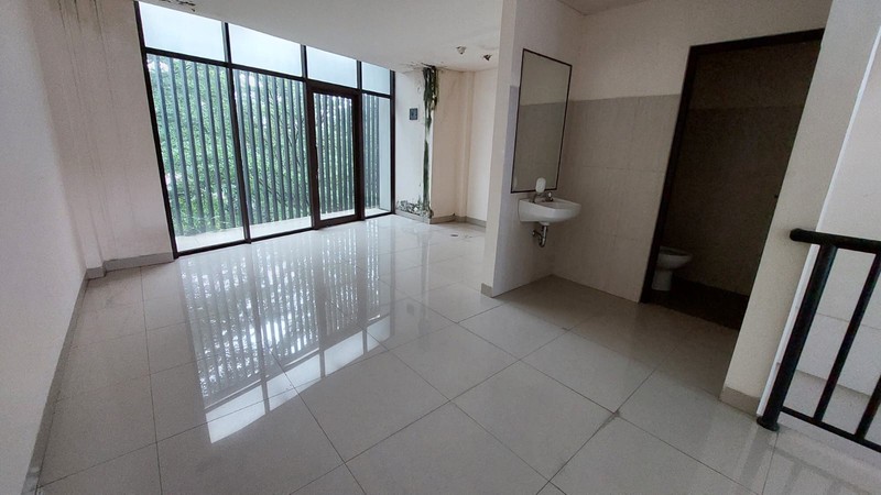 Ruko Royal Sentul Park 3 Lantai