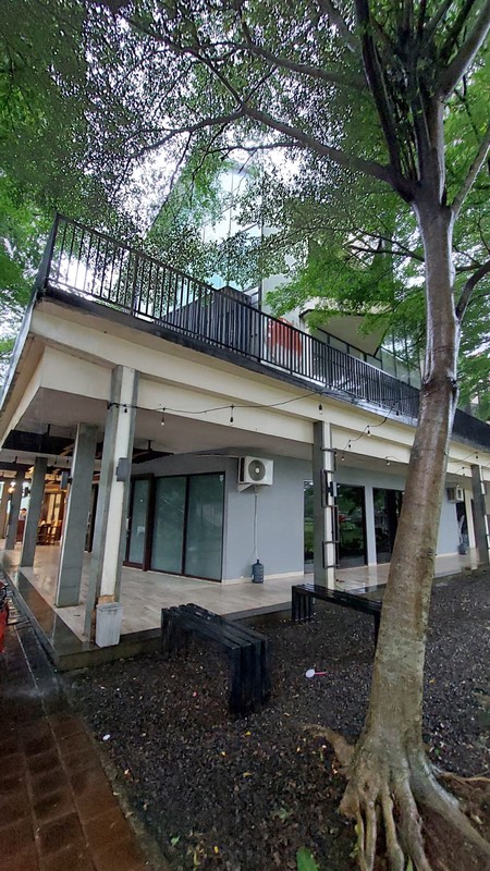 Ruko 3 Lantai Posisi Hoek Royal Sentul Park