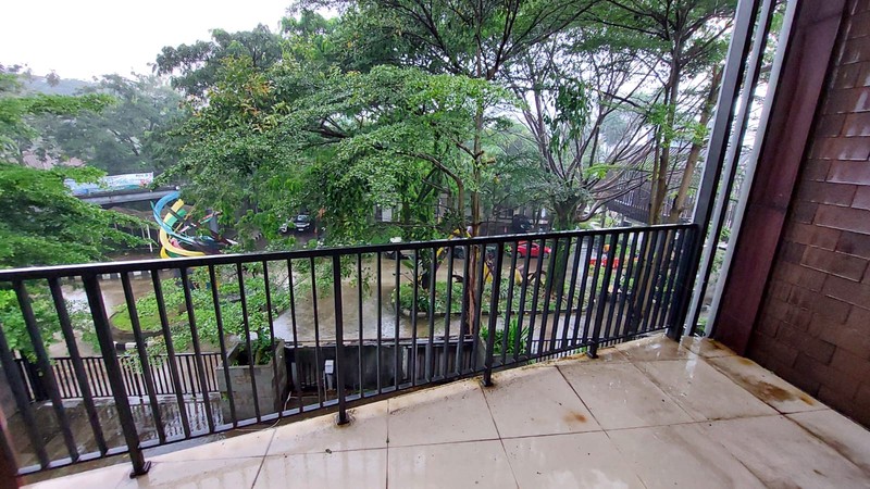 Ruko 3 Lantai Royal Sentul Park