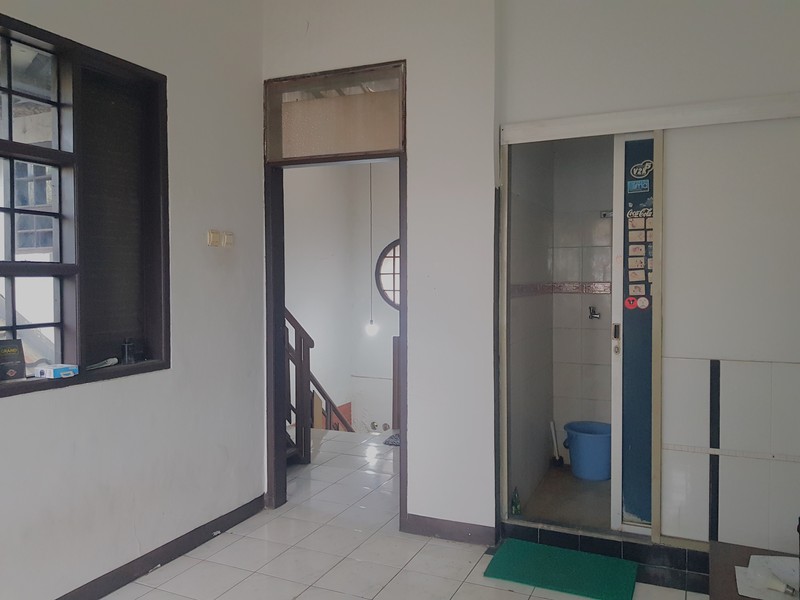 Rumah di Pratista Antapani Dekat Griya Antapani Bandung