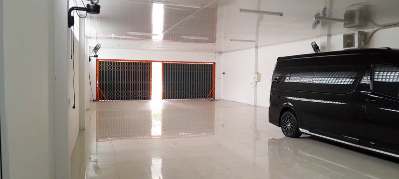 Ruko di Kedungsari Surabaya Pusat, Hadap Utara, Strategis Nol Jalan Raya