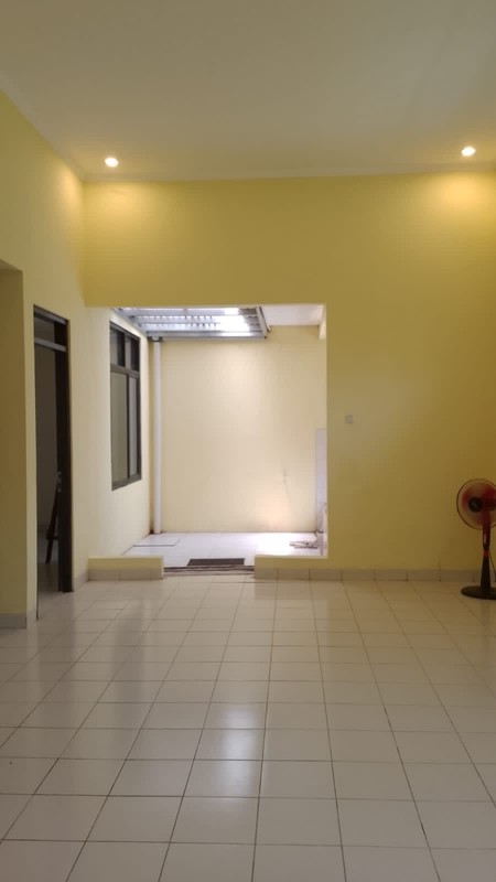 Rumah 1 Lantai Kuldesak - Ada Tanah Fasum Luas di di  Kota Wisata Cibubur 