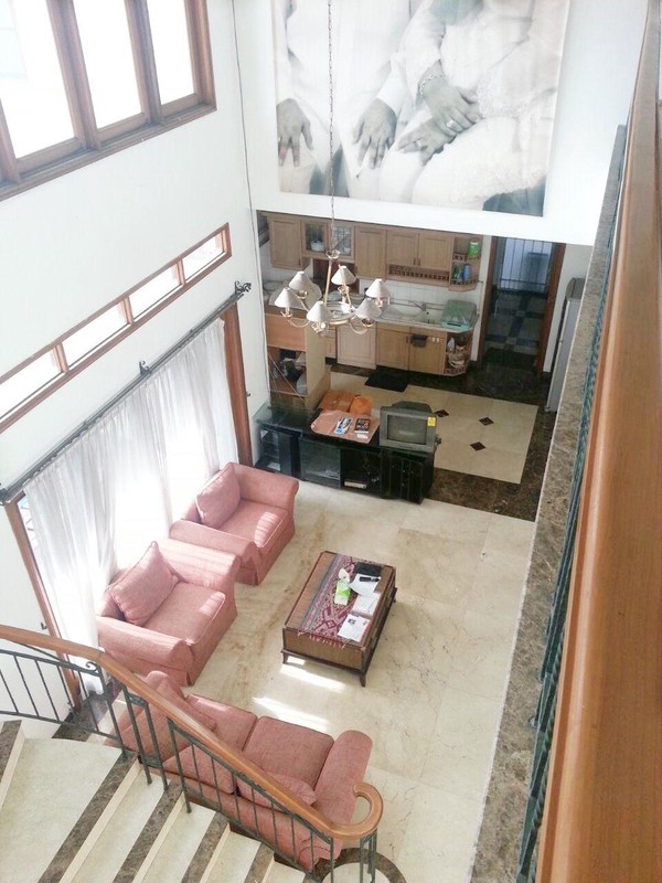 Rumah Bagus Di Jl Metro Alam Pondok Indah Jakarta Selatan