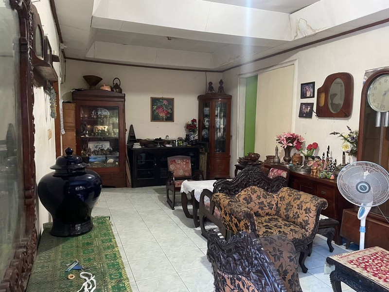 Rumah cocok untuk dibangun Kos-kosan di Otista 3, 230 m2, Strategis di Jakarta Timur 1,5 km dari Otista Raya dan jl Raya DI Panjaitan