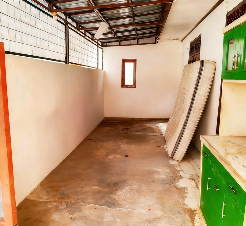  RUMAH  STRATEGIS DISEKITAR HUNIAN PREMIUM - CILANDAK BARAT, JAKARTA SELATAN