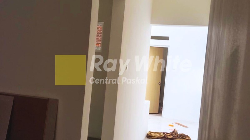 Ruko Rendeng di Terusan Jakarta Bandung