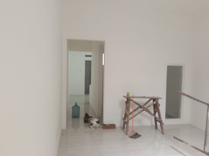 Ruko Rendeng di Terusan Jakarta Bandung