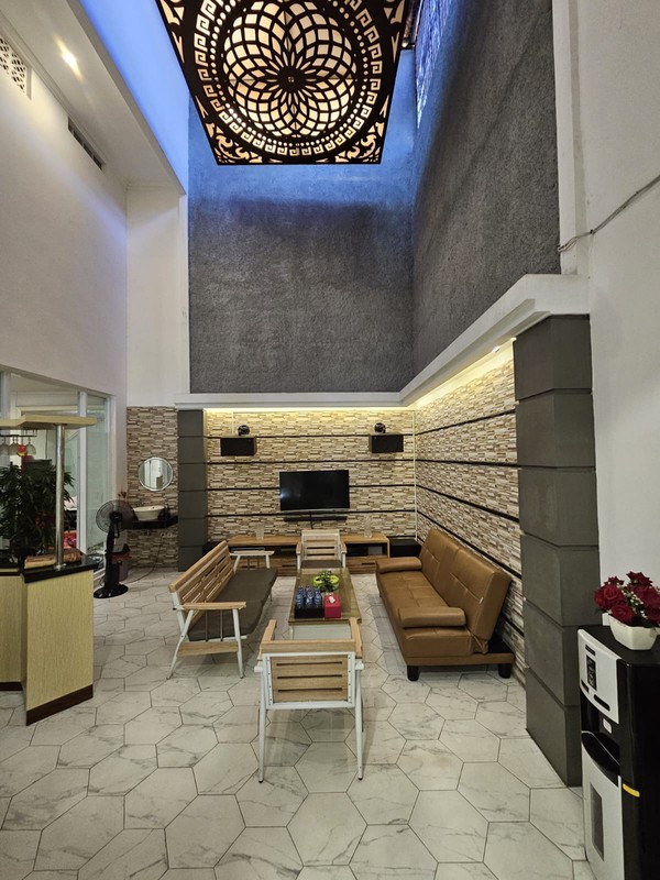 Rumah 2 Lantai Siap Huni dengan Hunian Nyaman dan Asri @Pesanggrahan, Jakarta Selatan