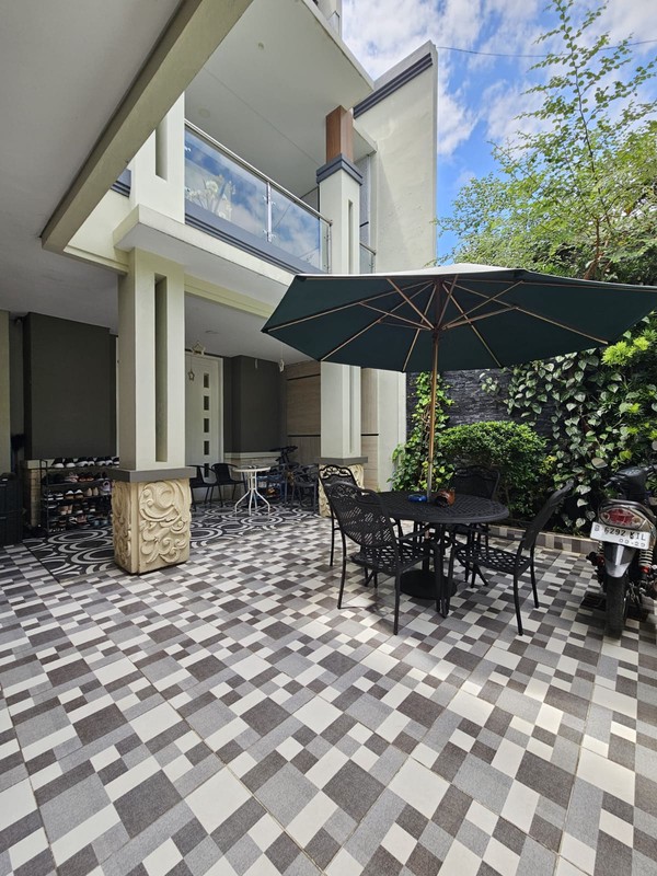 Rumah 2 Lantai Siap Huni dengan Hunian Nyaman dan Asri @Pesanggrahan, Jakarta Selatan