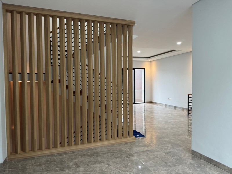 Rumah Modern Bangunan Baru di Kawasan Dago