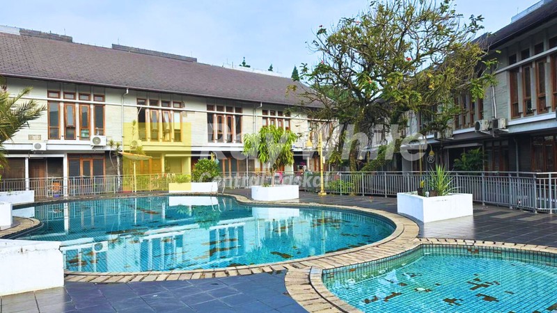 Rumah Cantik Dalam Cluster Pasteur Bandung