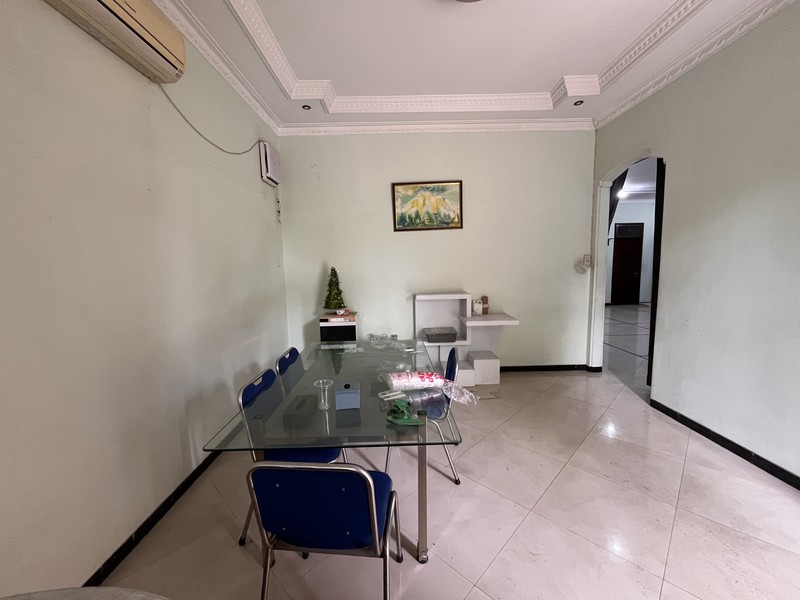 Rumah disewakan di Satelit Utara, Sukomanunggal Surabaya