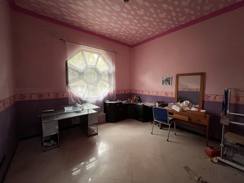 Rumah disewakan di Satelit Utara, Sukomanunggal Surabaya