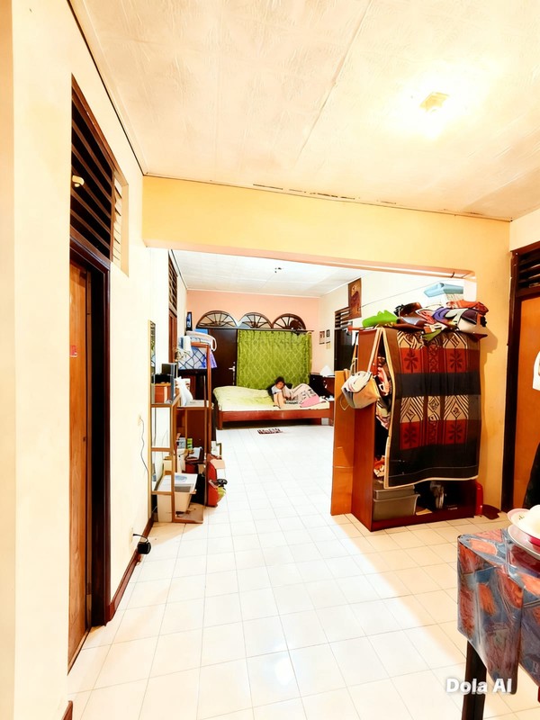 DIJUAL CEPAT RUMAH 1LT, 4 KIOS, 1 RUKO 2LT