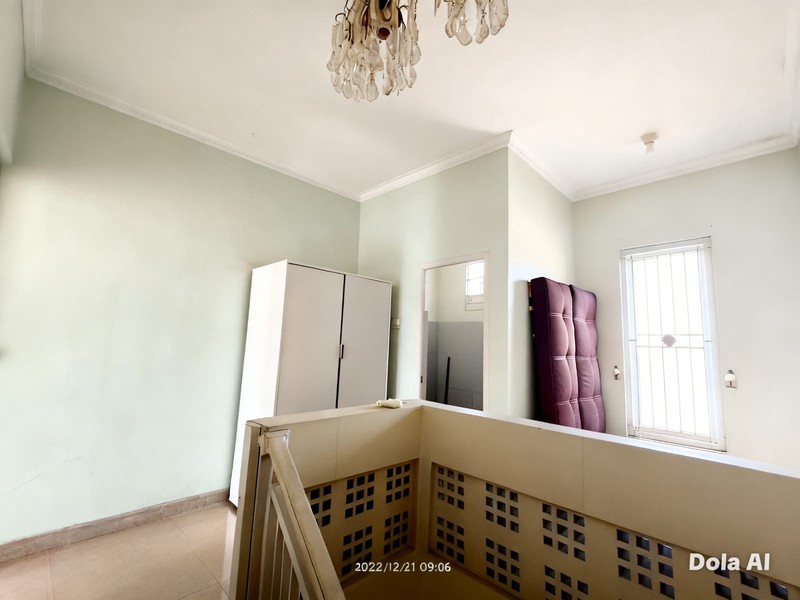 DIJUAL CEPAT RUMAH 1LT, 4 KIOS, 1 RUKO 2LT