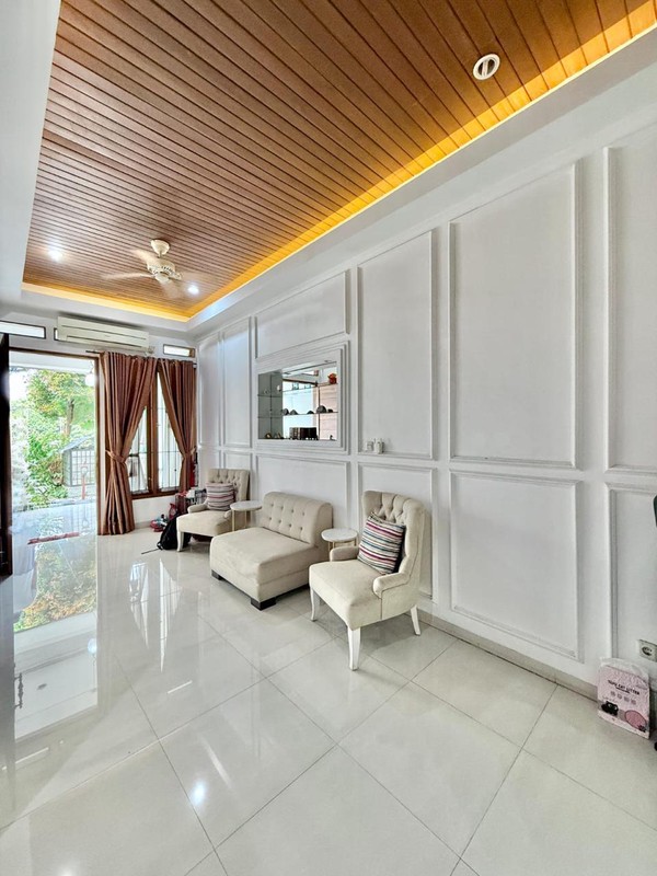 DIJUAL RUMAH 2 LT PANGKALAN JATI -  LEBAK BULUS