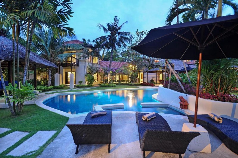 Villa Freehold In Heart Seminyak Bali