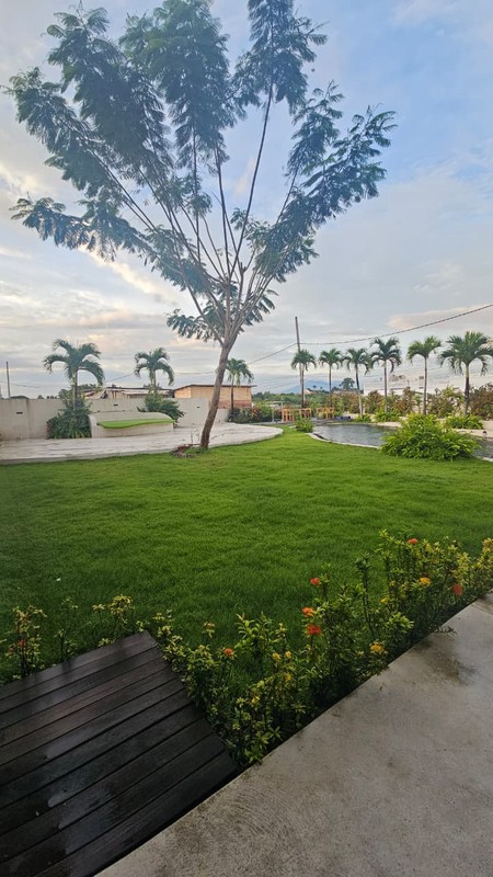 FOR SALE - LEASEHOLD - Brand New Villa with Huge Garden and Pool in between Kerobokan and Canggu, BALI