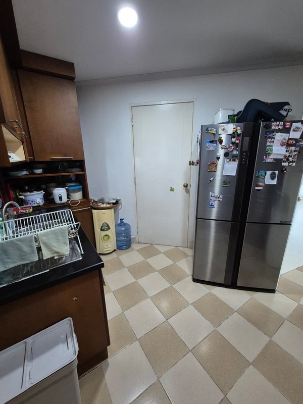 Dijual Apartemen Batavia 3BR di lokasi strategis jakarta pusat, kondisi bagus terawat