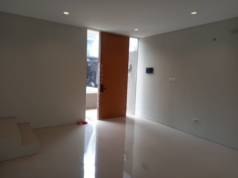 Rumah Modern Vasa Jagakarsa | 3 KT 2 KM | Lingkungan Asri & Akses Strategis