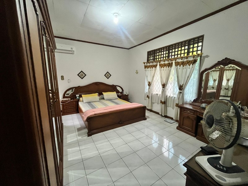 Di jual  cepat rumah cantik di Lingkungan yang tenang dan nyaman di Gandul Cinere