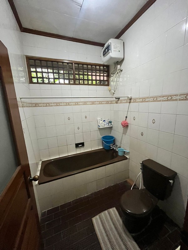 Di jual  cepat rumah cantik di Lingkungan yang tenang dan nyaman di Gandul Cinere