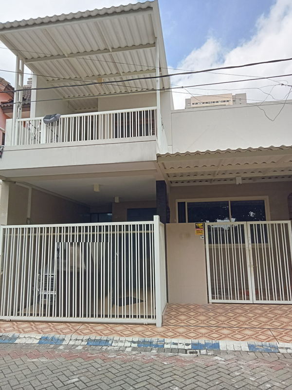 Dijual Rumah Babatan Pratama Wiyung Surabaya Selatan 
