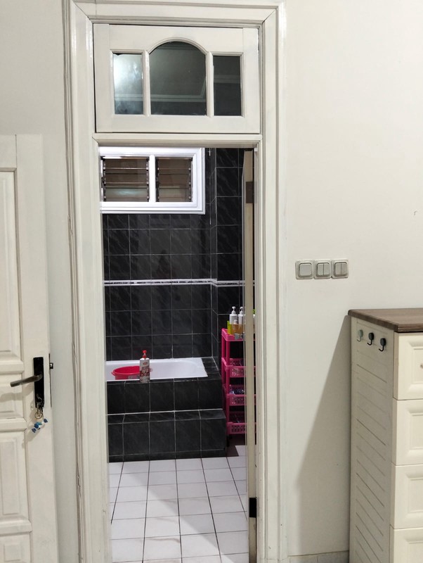 Rumah Dijual di Dharmahusada Indah Mulyorejo Surabaya Timur Siap Huni