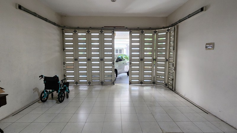 Rumah Cantik Dijual San Antonio Pakuwon City Surabaya Timur