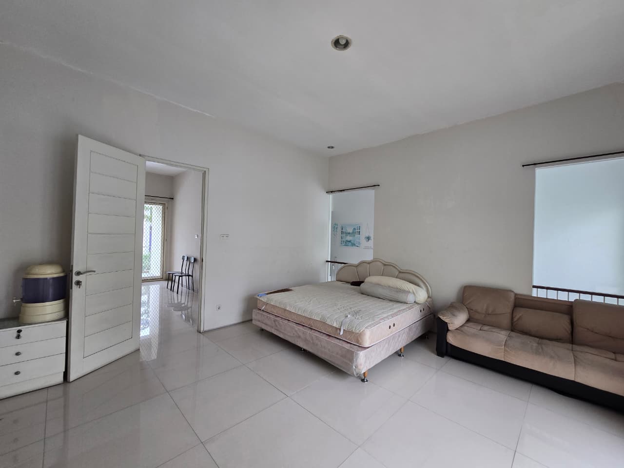 Rumah Cantik Dijual San Antonio Pakuwon City Surabaya Timur