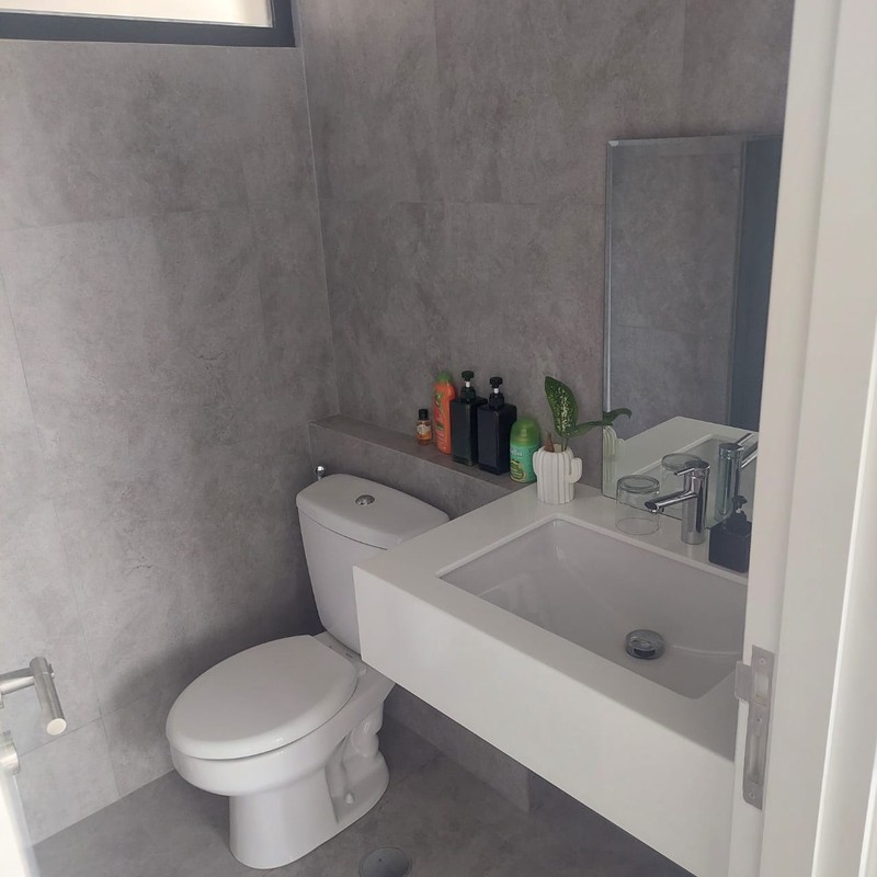 disewa apartemen furnished tinggal bawa koper LLOYD Tower S Alam Sutera type 3 BR