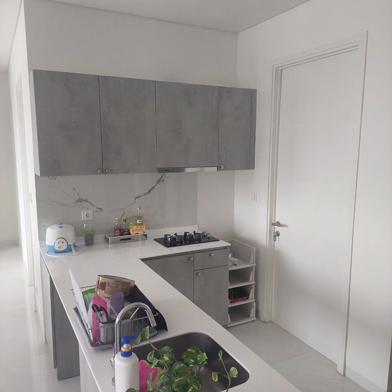 disewa apartemen furnished tinggal bawa koper LLOYD Tower S Alam Sutera type 3 BR