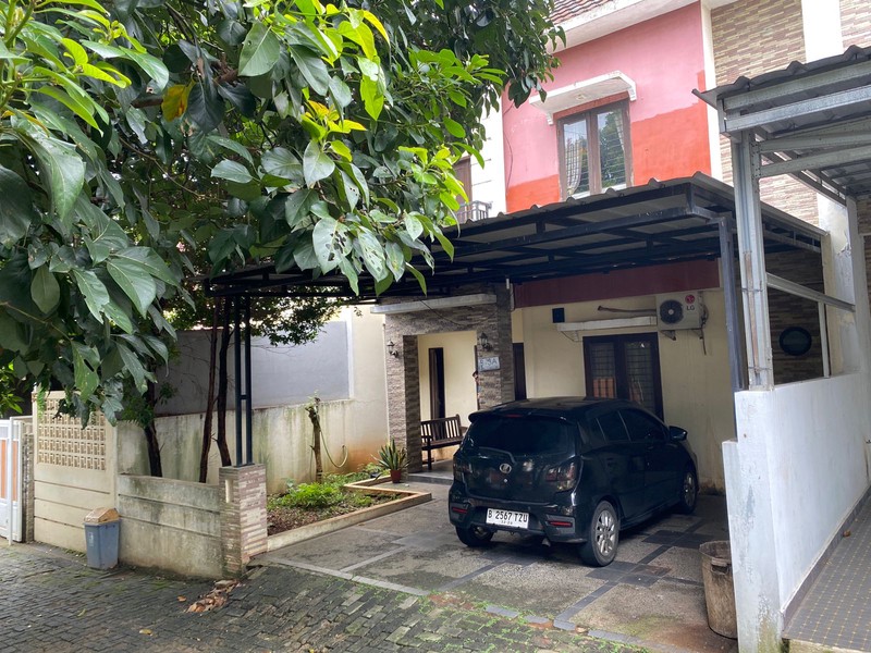 Pancoran mas Rangkapan Jaya rumah 2 lantai dalam cluster dekat pintu tol desari