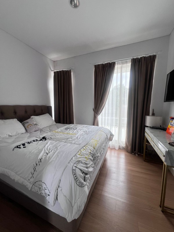 Rumah Semi Furnish Siap Huni dengan Hunian Nyaman dan Asri di BSD